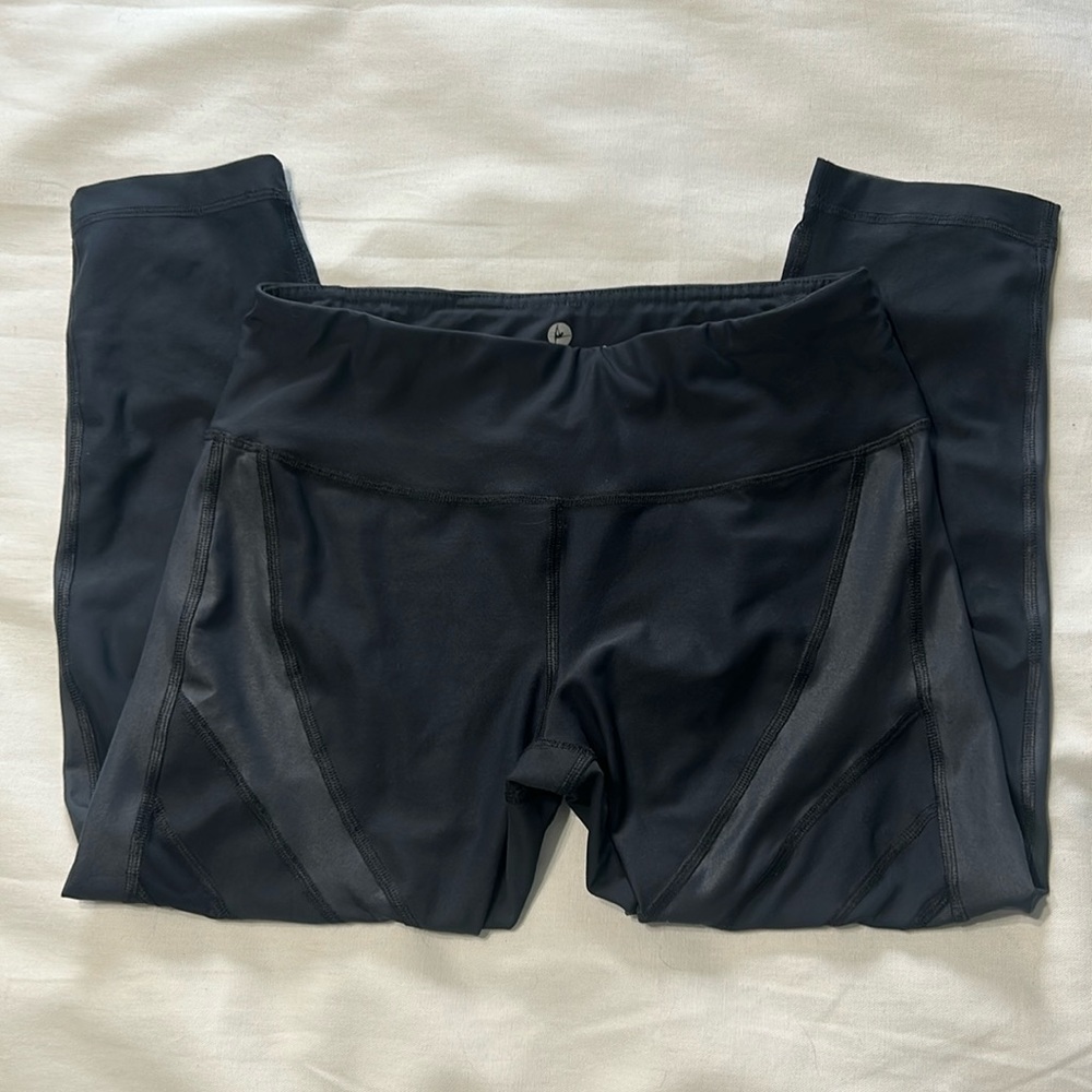 90 degree cropped leggings